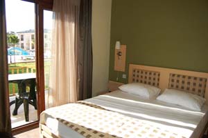 Classic double with garden view, balcony, private facilities (shower), and breakfast